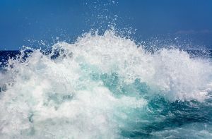 ocean waves negative ions